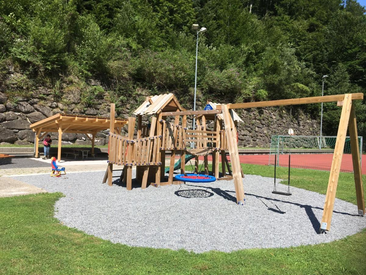 Ferienwohnung Ob Vierwaldsaettersee Isenthal Zewnętrze zdjęcie